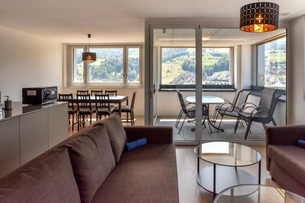 Dream View With Homecinema Netflix & Loggia Apartment *